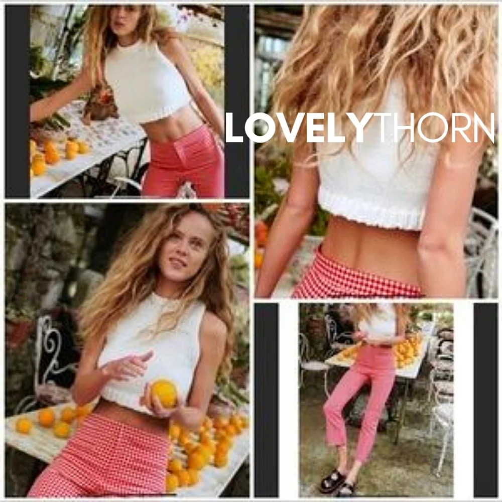 ZARA // red & white textured gingam hi waist crop mini flare pants - Picture 6 of 14